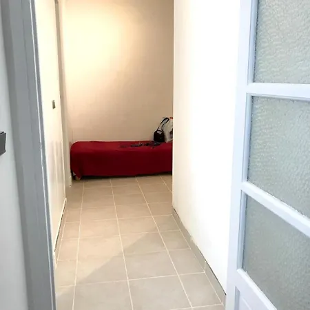 Avenue Dr Fabre Apartment *
